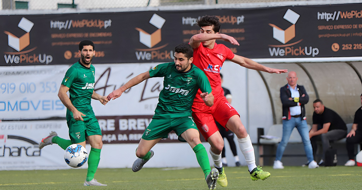 Futebol Clube de Vilarinho - 🇳🇬*𝙁𝙐𝙏𝙀𝘽𝙊𝙇 𝘾𝙇𝙐𝘽𝙀 𝘿𝙀  𝙑𝙄𝙇𝘼𝙍𝙄𝙉𝙃𝙊*🇳🇬 Rescaldo do Duelo e Derby Concelhio frente à AR.  São Martinho ✍️ ⚽𝐑𝐞𝐬𝐮𝐥𝐭𝐚𝐝𝐨 𝐅𝐢𝐧𝐚𝐥 𝐝𝐨 𝐉𝐨𝐠𝐨 𝐝𝐚 1️⃣1️⃣°  𝐣𝐨𝐫𝐧𝐚𝐝𝐚 𝐝𝐨