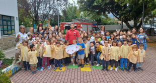 Escola da Parada-Carreira homenageou os bombeiros