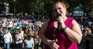 Patrocínia Costa foi a artista tirsense presente no Passeio Sénior