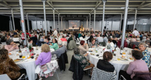 Almoço de Natal do Santo Tirso Ativo reuniu 700 pessoas