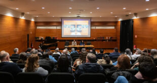 Biblioteca Municipal de Santo Tirso acolheu apresentação do livro “Pelo Contrário: um livro contra o medo de discordar”