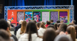 Mural criado por jovens vai percorrer as escolas do concelho